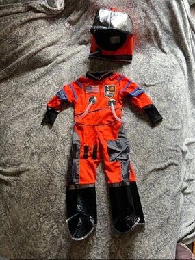 Kids Orange Astronaut Costume with Helmet